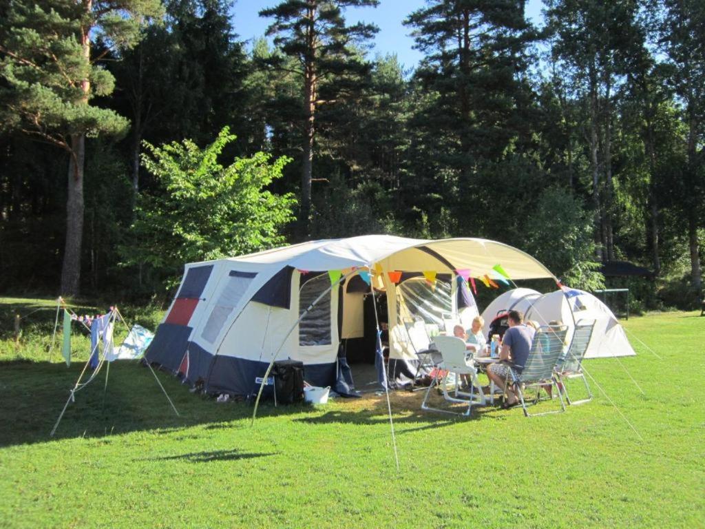 Yxningens Holiday Homes, Cottages And Camping Gusum Exterior foto